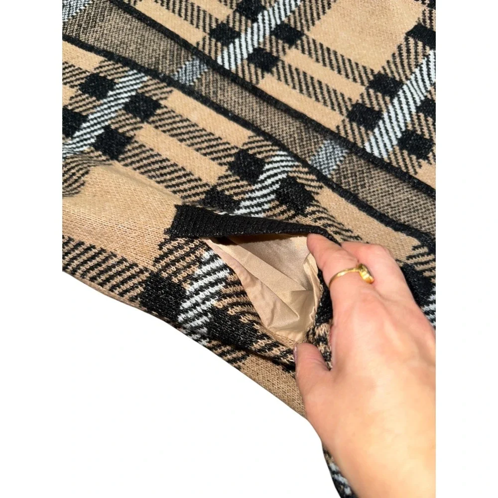 Adrienne Vitadini WOMENS LARGE PRE-OWNED TAN/BLACK CHECKERED FRONT OPEN Cardigan